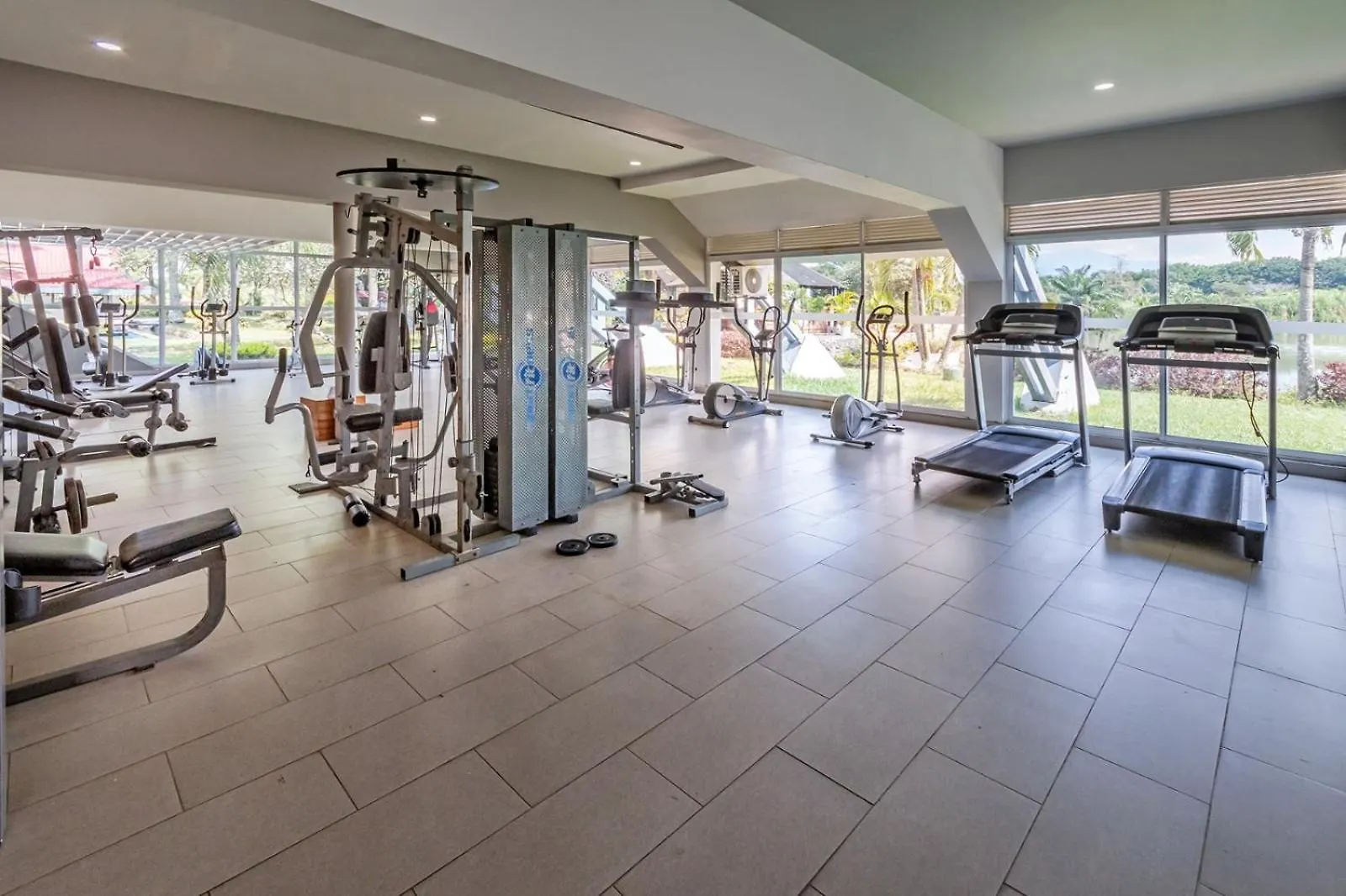 Casa En Club Campestre Frente A Campo De Golf Villa Cali